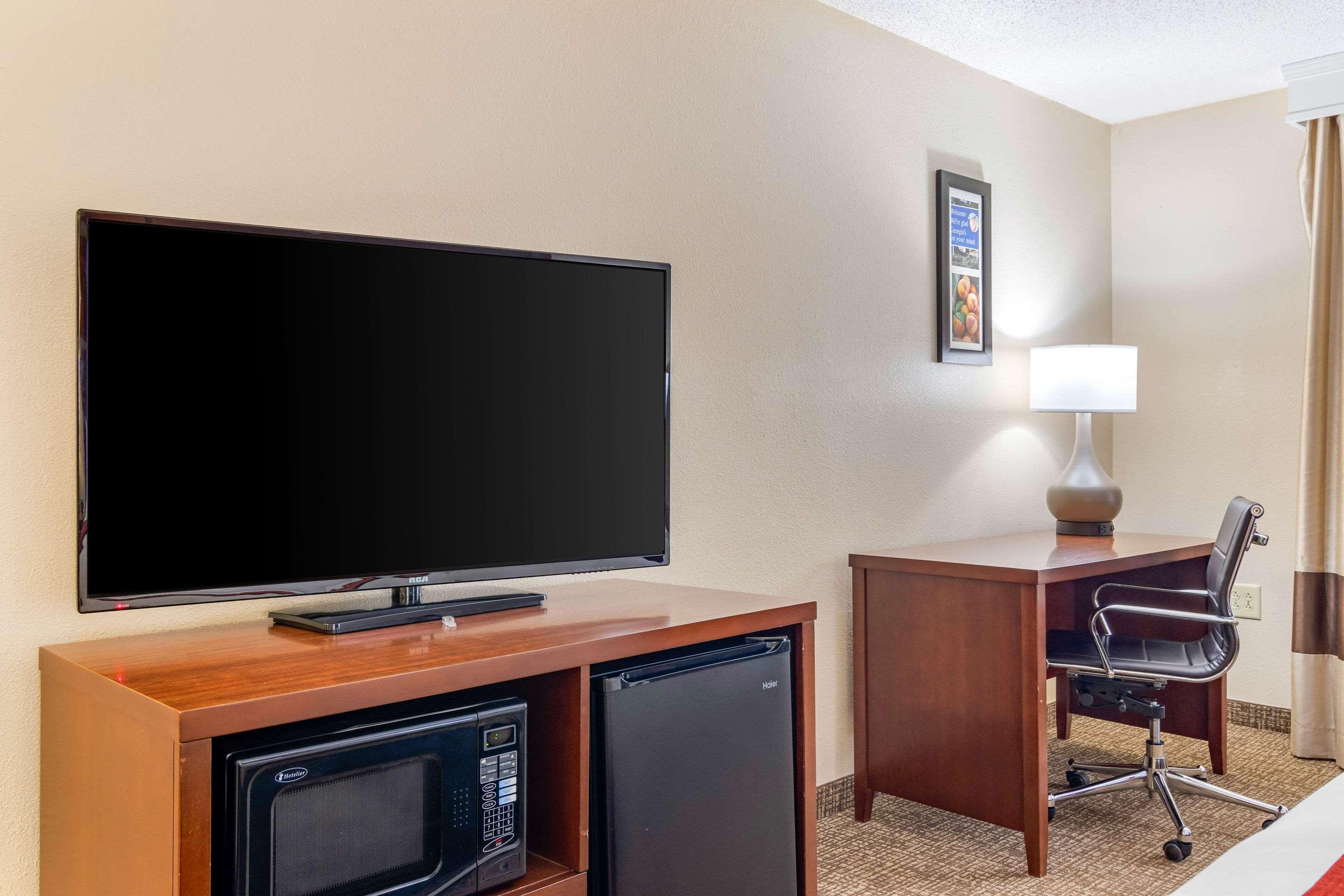 Comfort Inn & Suites Macon North I-75 Exteriér fotografie