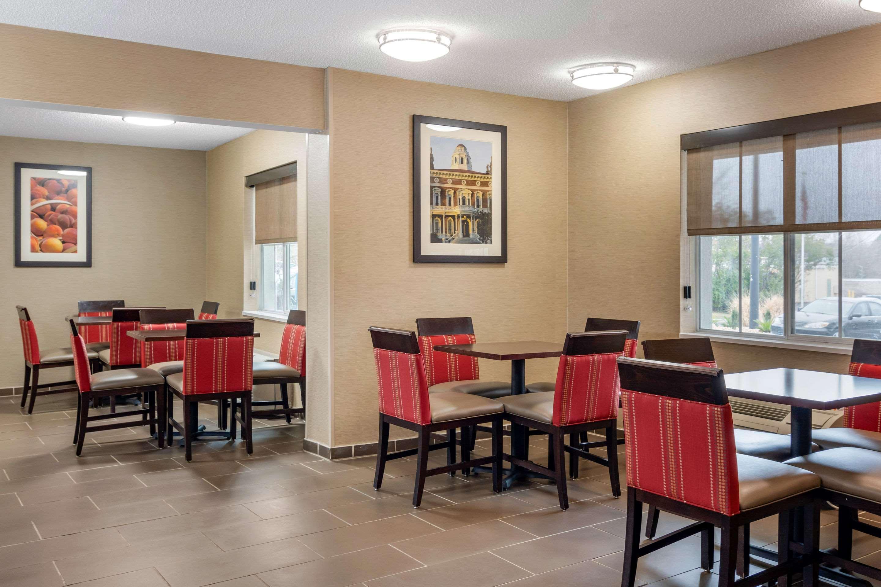 Comfort Inn & Suites Macon North I-75 Exteriér fotografie